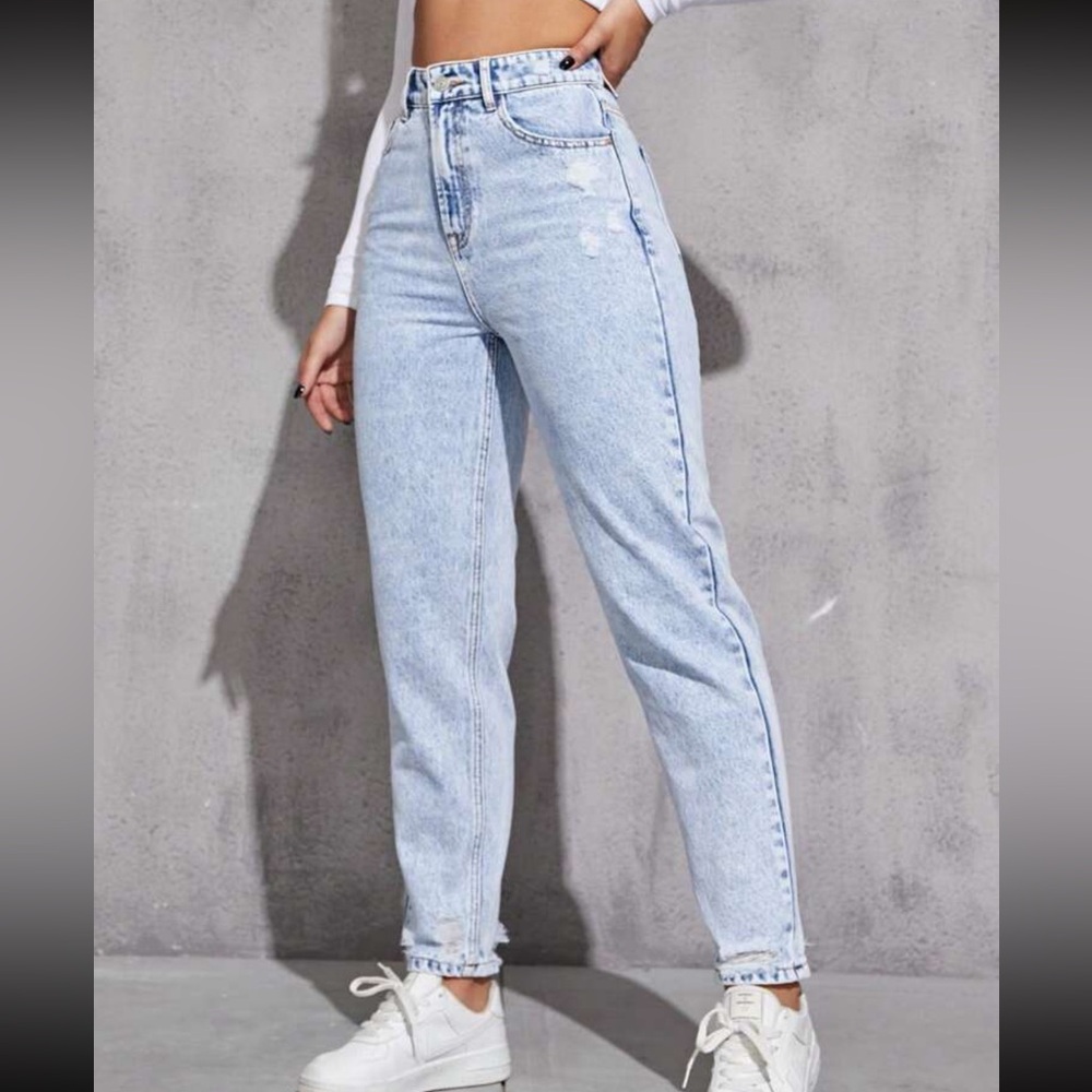 SHEIN tapered jeans size 4